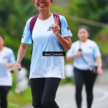 Runner Photo 7599783