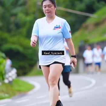 Runner Photo 7599786