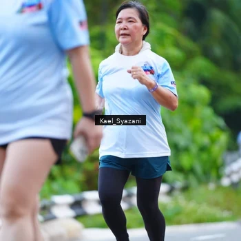 Runner Photo 7599788