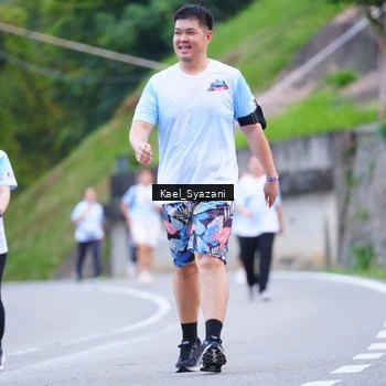 Runner Photo 7599798