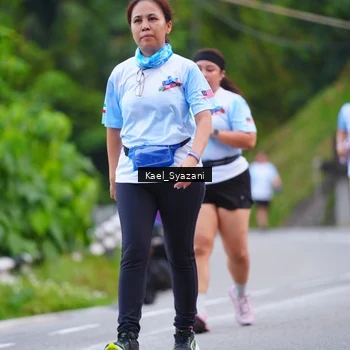 Runner Photo 7599804