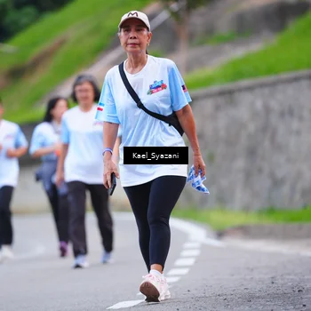 Runner Photo 7599809