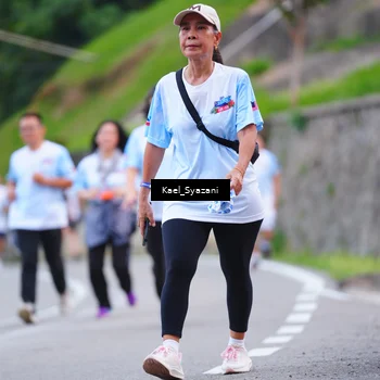 Runner Photo 7599813