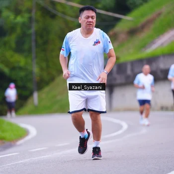 Runner Photo 7599815