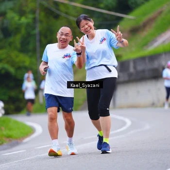 Runner Photo 7599828