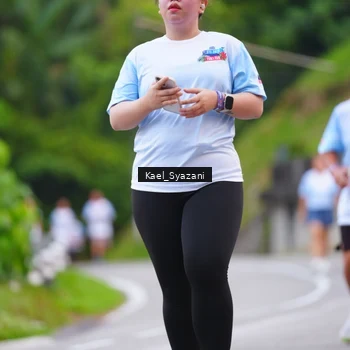 Runner Photo 7599835