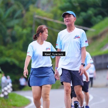 Runner Photo 7599841