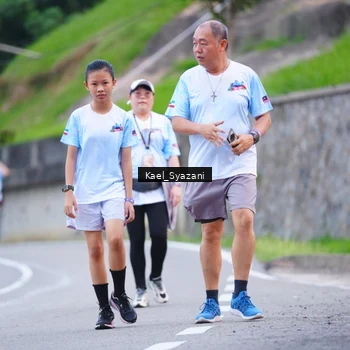 Runner Photo 7599852