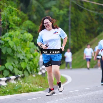 Runner Photo 7599856