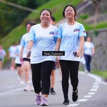 Runner Photo 7599863