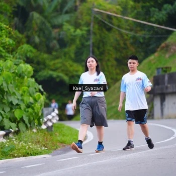 Runner Photo 7599880