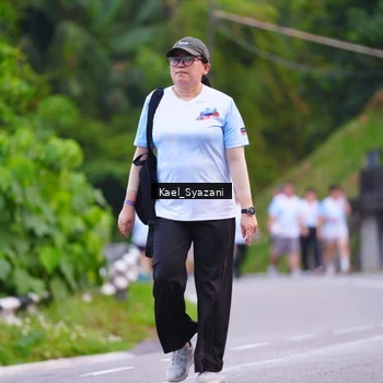 Runner Photo 7599887