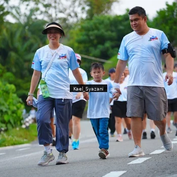 Runner Photo 7599898
