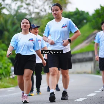 Runner Photo 7599899