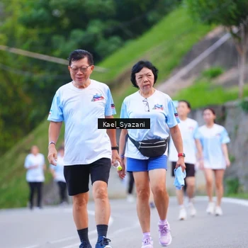 Runner Photo 7599909