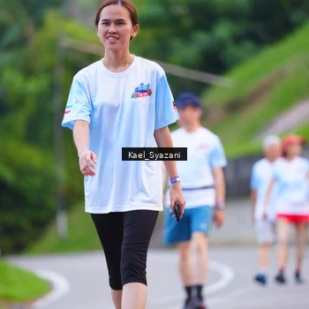 Runner Photo 7599913
