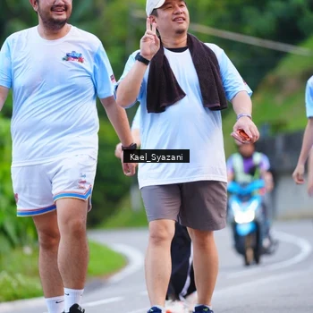Runner Photo 7599915