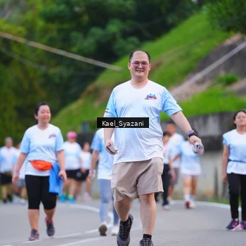 Runner Photo 7599919