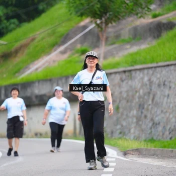 Runner Photo 7599924
