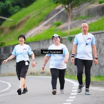 Runner Photo 7599929