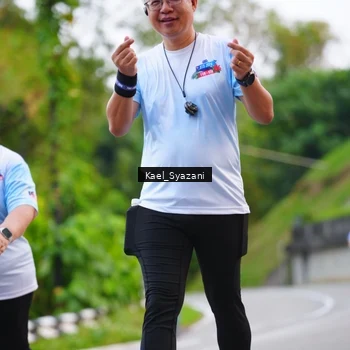 Runner Photo 7599933