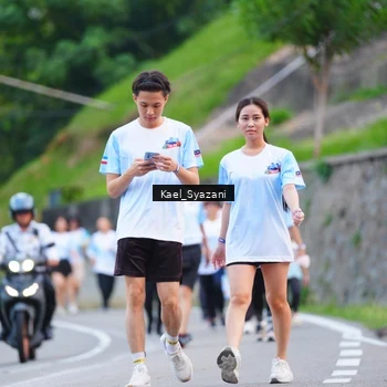 Runner Photo 7599940