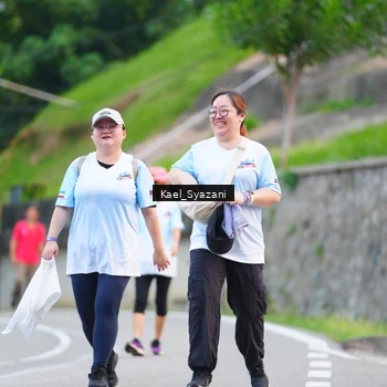 Runner Photo 7599942