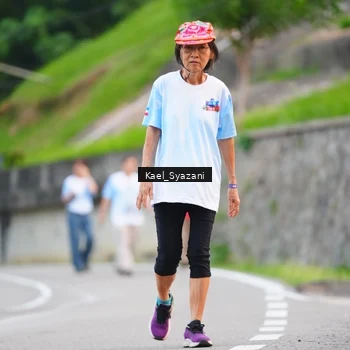 Runner Photo 7599946