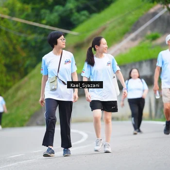 Runner Photo 7599947