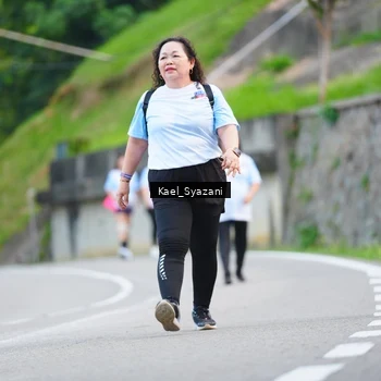 Runner Photo 7599954