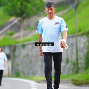 Runner Photo 7599955