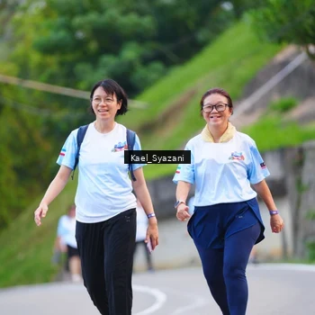 Runner Photo 7599962