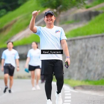 Runner Photo 7599976