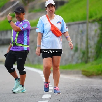 Runner Photo 7600009