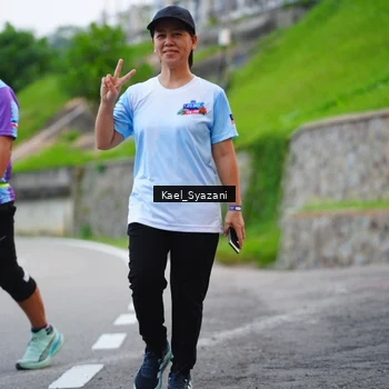 Runner Photo 7600012
