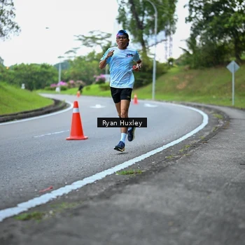 Runner Photo 7600053