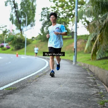 Runner Photo 7600077
