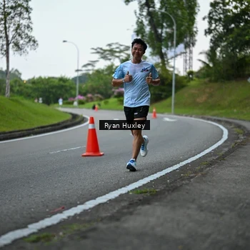Runner Photo 7600078