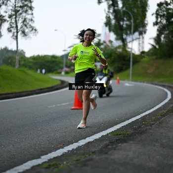Runner Photo 7600079