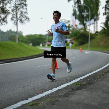 Runner Photo 7600081