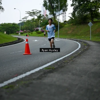 Runner Photo 7600082