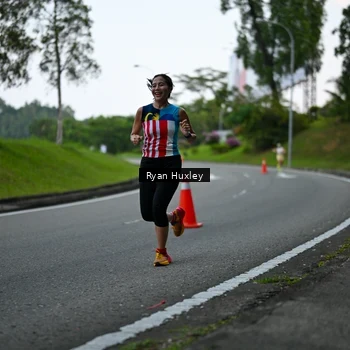 Runner Photo 7600099