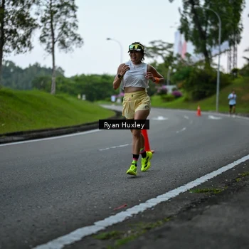 Runner Photo 7600107