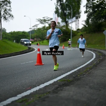 Runner Photo 7600121