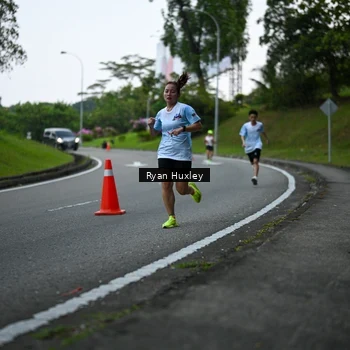 Runner Photo 7600122