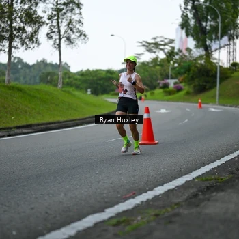 Runner Photo 7600129