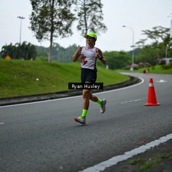 Runner Photo 7600134