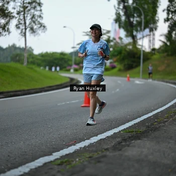 Runner Photo 7600138