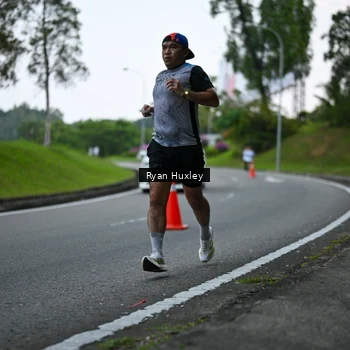 Runner Photo 7600149