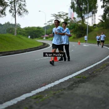 Runner Photo 7600152